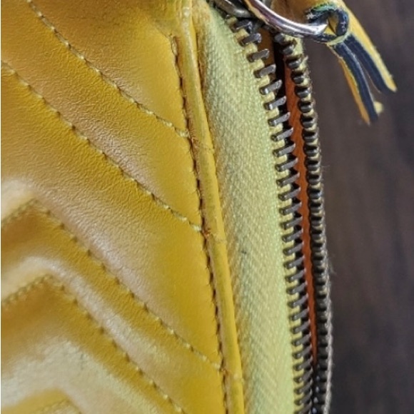 Authentic Gucci Yellow Leather Wallet - Picture 9 of 12